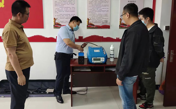 吳忠市生態(tài)環(huán)控監(jiān)測站PF-300驗收培訓(xùn) 吳忠市生態(tài)環(huán)控監(jiān)測站PF-300驗收培訓(xùn)